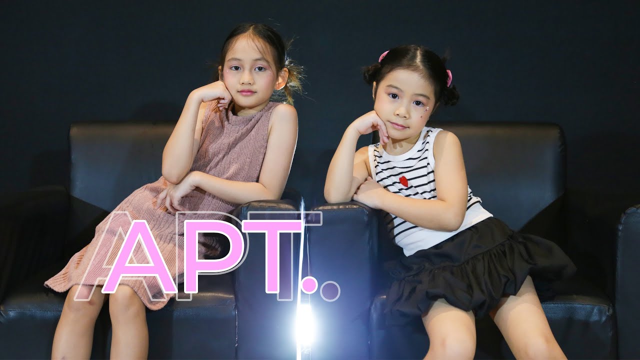 ROSÉ & Bruno Mars - APT. | Monkey Town Private Class | น้อง พิตต้า,ไลท์