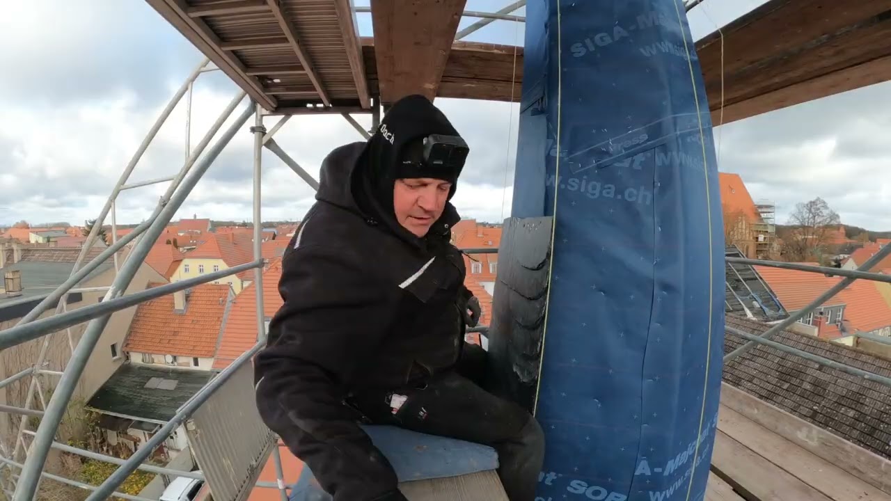 Altdeutsche Deckung - Kirchturm Jüterbog 