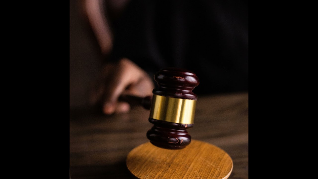 Legal Corner: A long-term employee got fired for showing up to work 45 minutes early every day