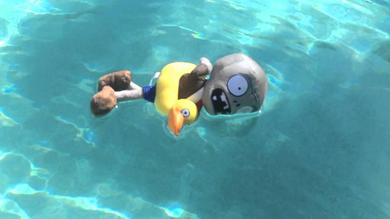 Plants vs Zombies Plush: Snorkler and Raa Zombie