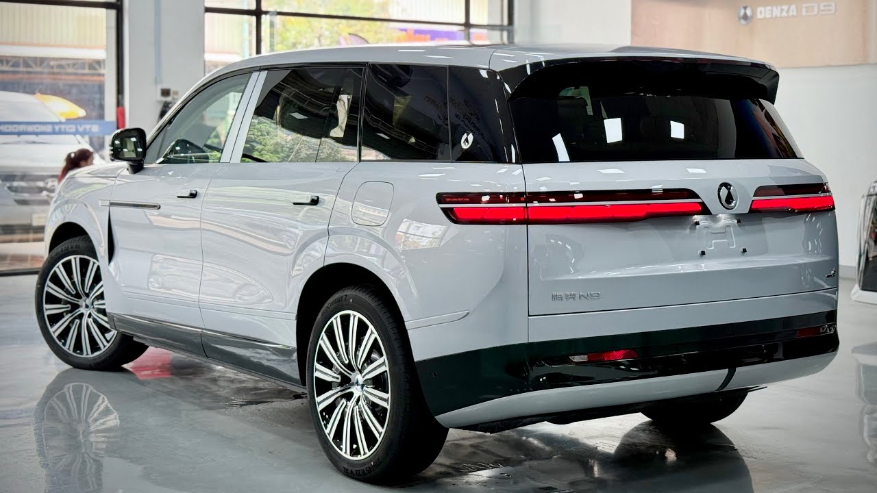 First Look! 2025 BYD DENZA N9 - 6 Seater Luxury EV SUV!