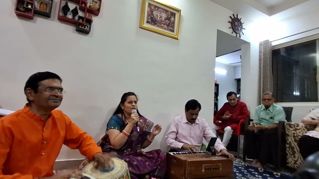 Manjiri Rajhans presents marathi श्री कृष्ण भक्ती गीत 