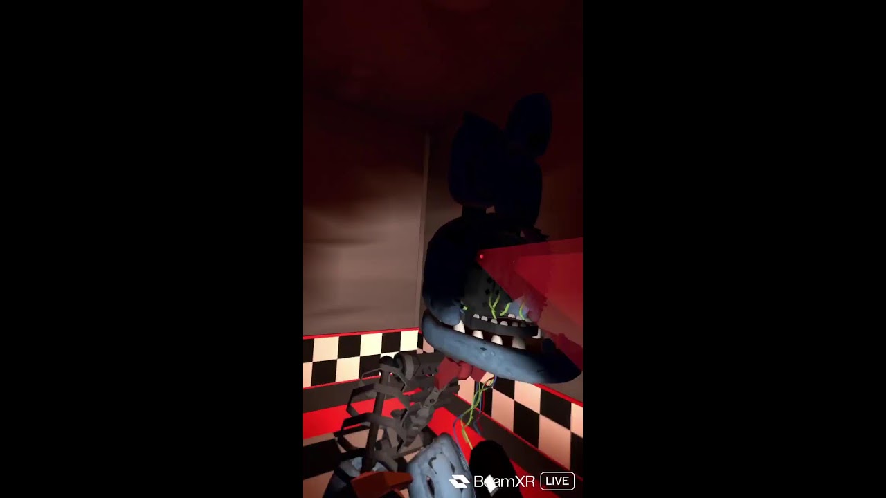playing horror game pt.2