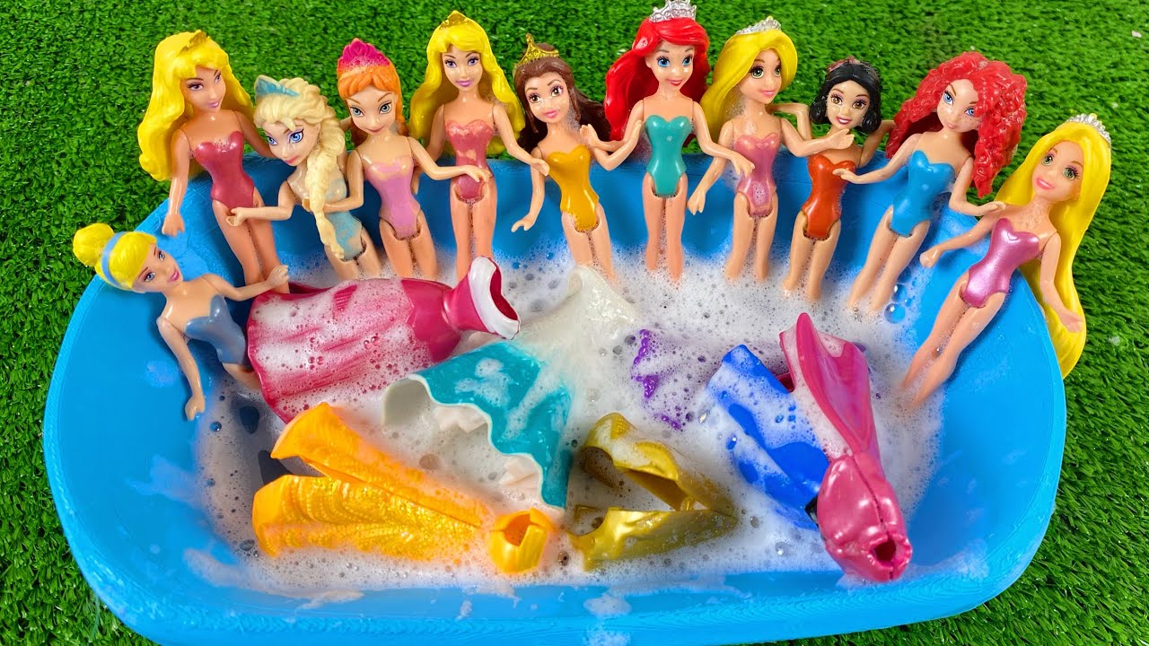 Satisfying ASMR Cleaning! Help Elsa, Anna & Ariel Get Clean Again