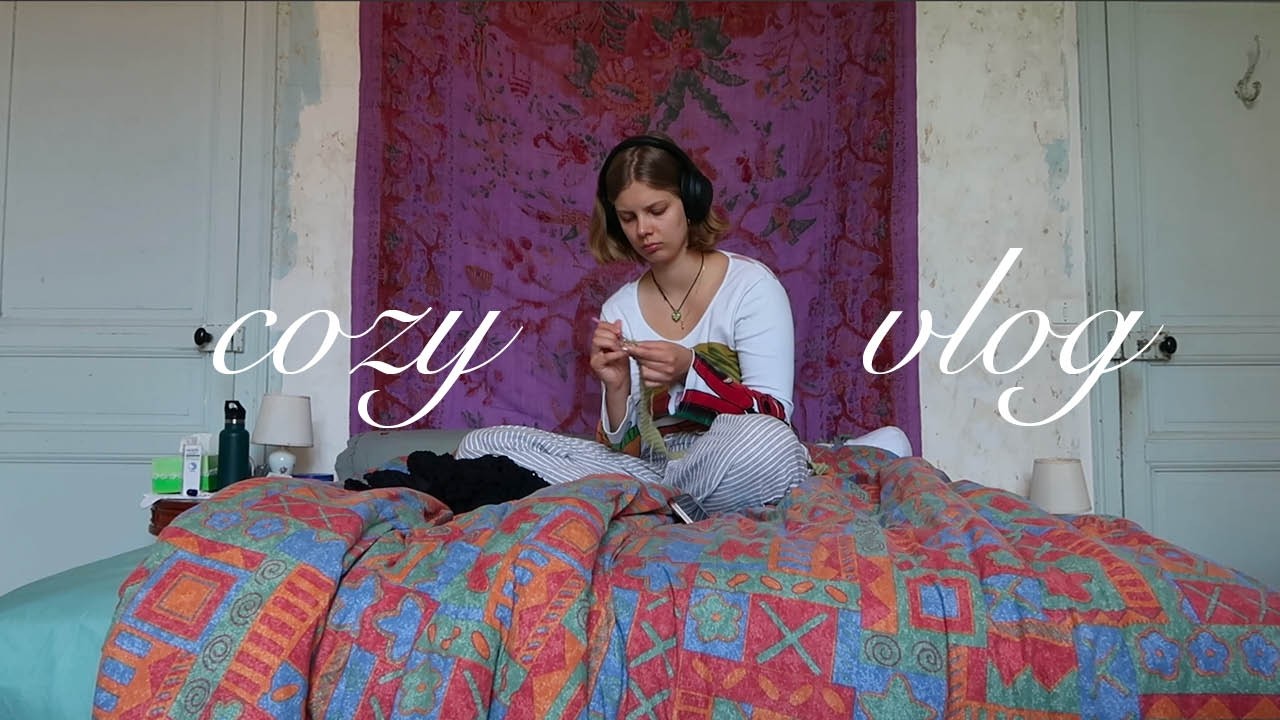 slow days in the french countryside (reading, crocheting & slowing down)