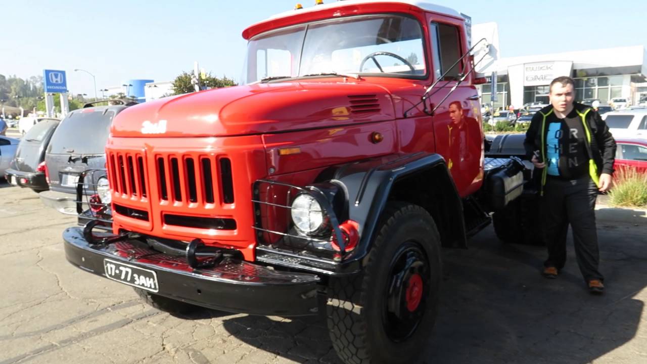 ☭ Советские автомобили в США ☭ (ЗИЛЫ, УАЗ 469)