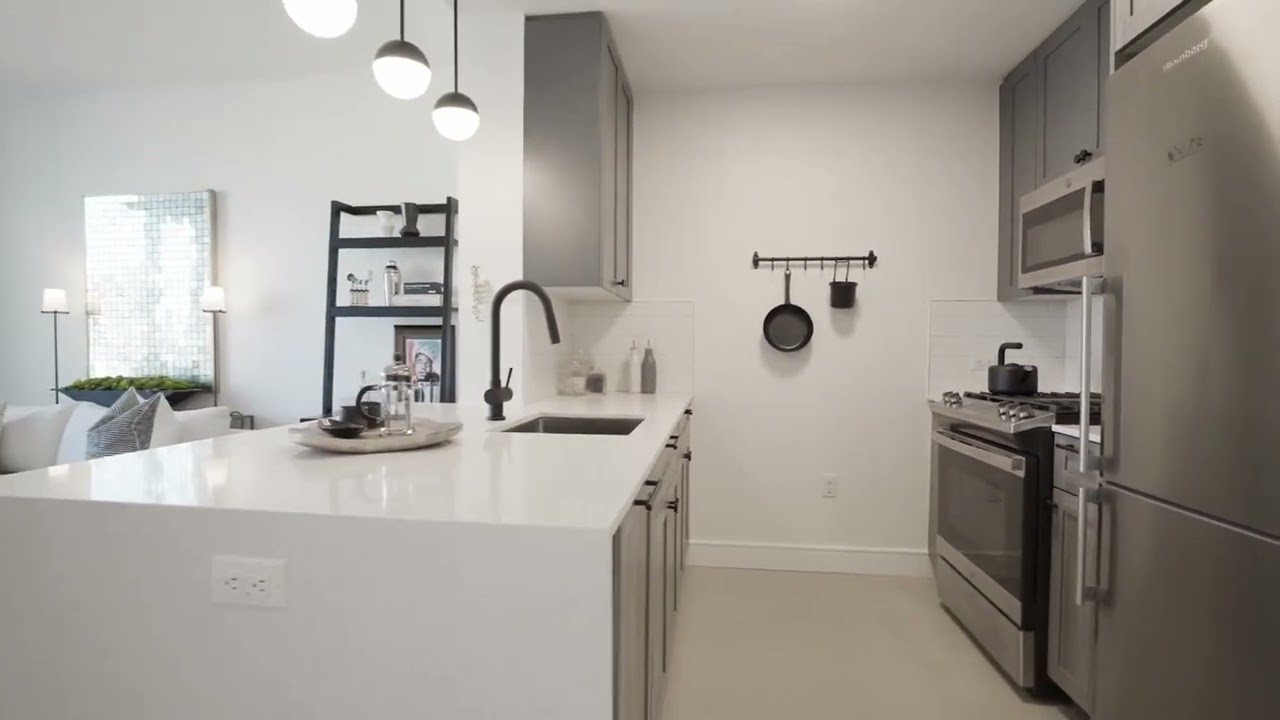 Virtual Tour of 36-20 Steinway Street, One Bedroom, in Astor LIC, Long Island City, Queens