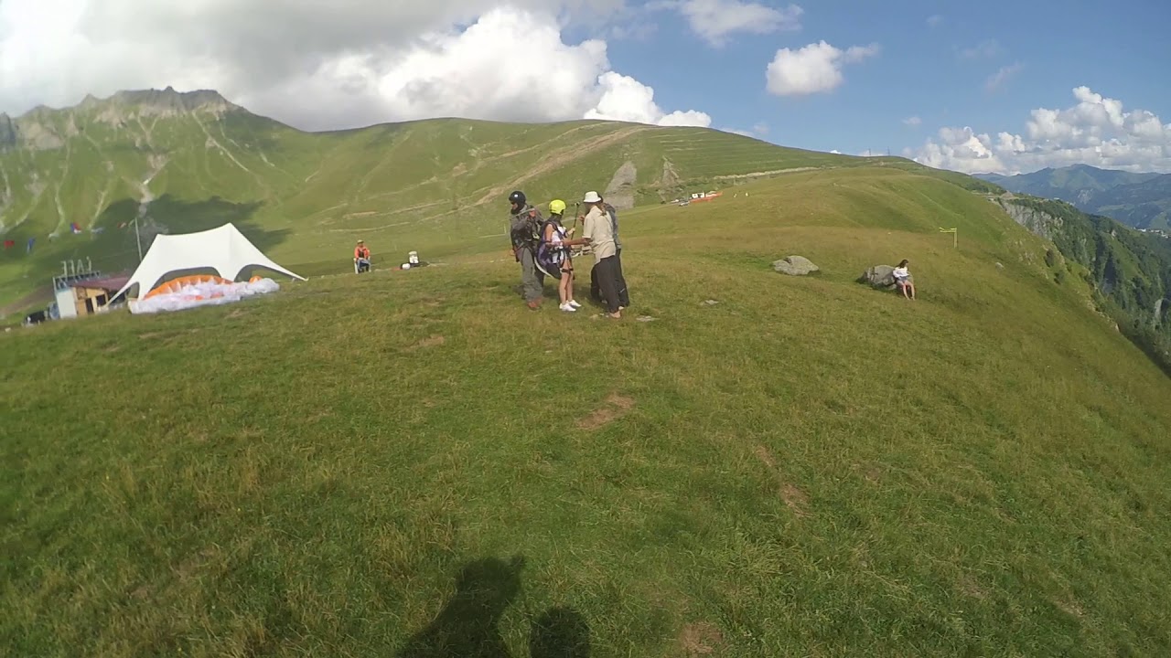 03082019    gudauri paragliding полет гудаури بالمظلات، جورجيا بالمظلات gudauriparagliding com 10