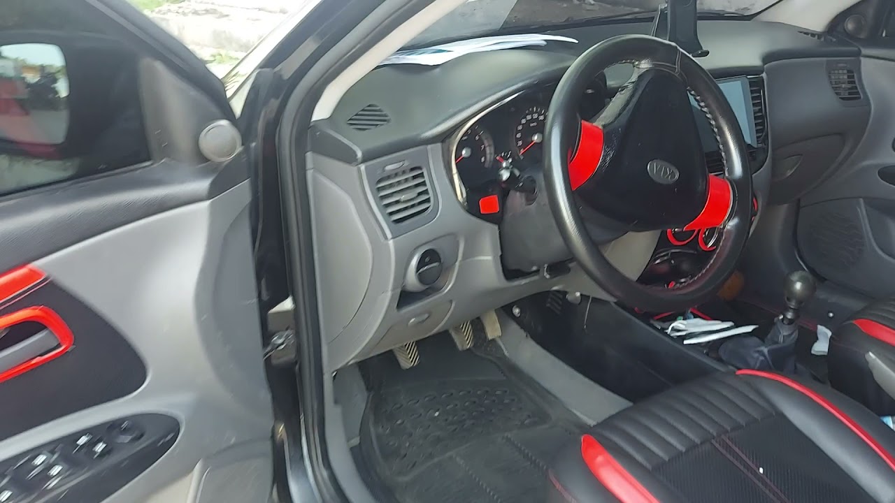 vendo Kia rio xcite 1.4 modelo 2011 con 136.500km