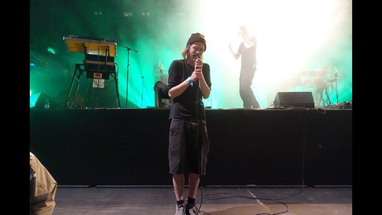 Käptn Peng & Die Tentakel von Delphi  mit Cantus Domus- Der Anfang ist nah (Live @ Haldern Pop 2017)