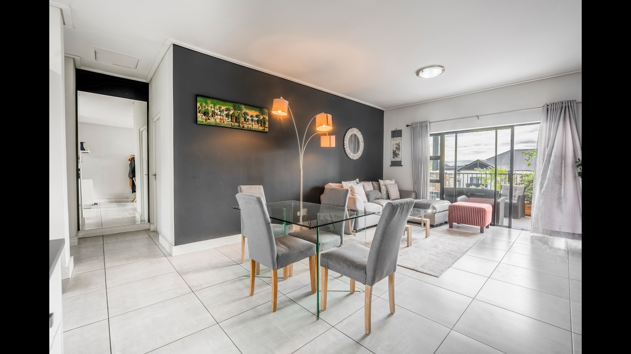 Polofields-Single Storey penthouse