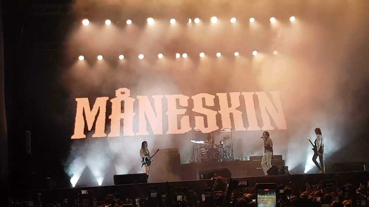 Maneskin Istanbul Live - Beggin' - Küçükçiftlik Park - 23/07/2022