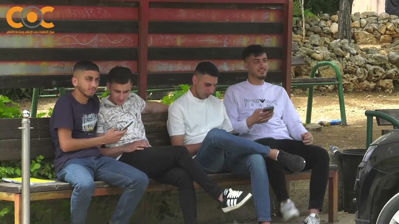 تقرير إخباري حول مشكلة ضعف سرعة الإنترنت المخصص للطلبة في الجامعة
