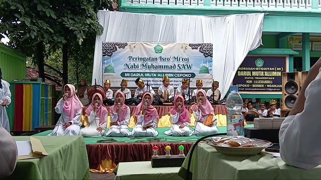 Isro' Mi'roj Nabi Muhammad SAW, Adek Dinda di MI DM 