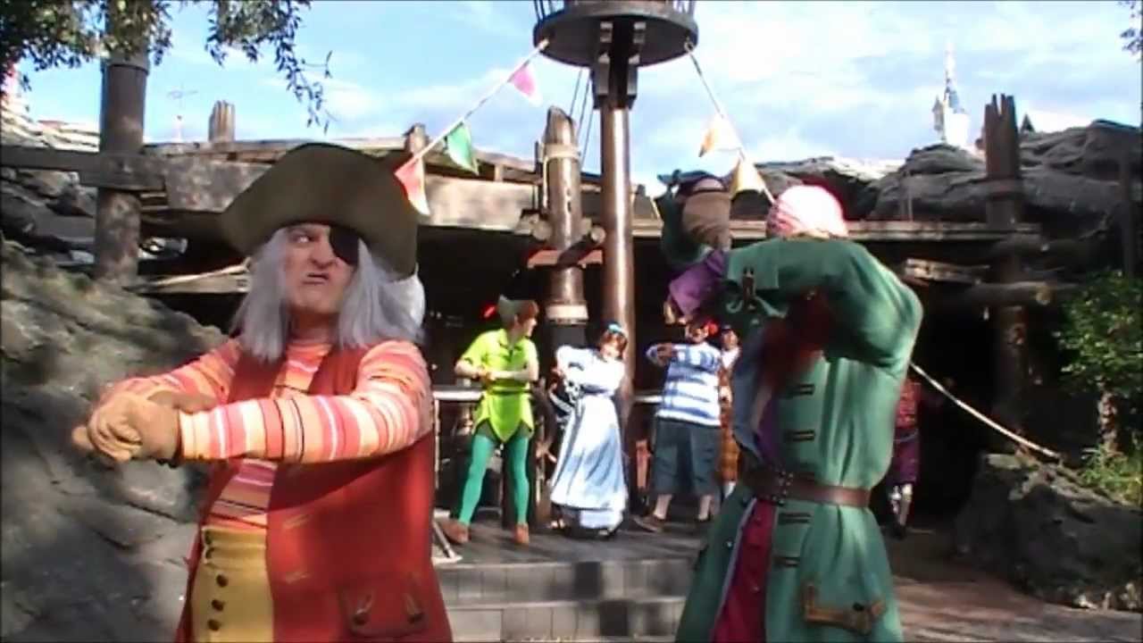 Following The Leader With Peter Pan (2) - En suivant Le Guide Avec Peter Pan - Disneyland Paris
