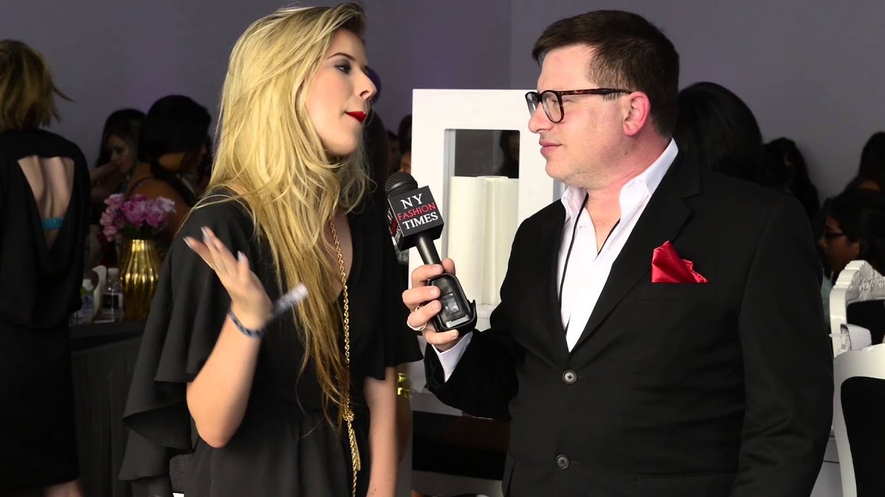 Hottie Meghan Rosette interviewed by New York Fashion Times @ BeautyCon 2013