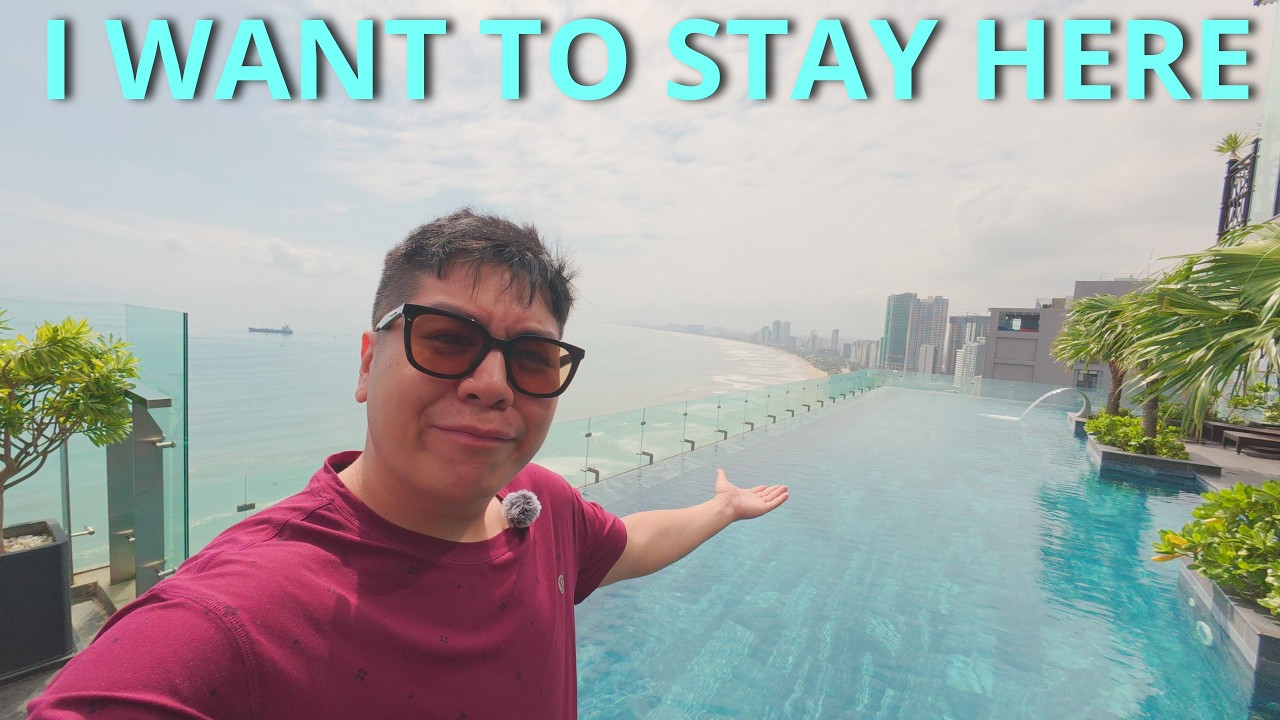 SEAFOOD, AMAZING WEATHER, BEACH VIBES, DA NANG HAS IT ALL! - Da Nang, Vietnam - vlog 36