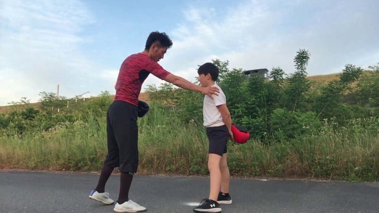 親子対決 ボディ打ち😳😳😳