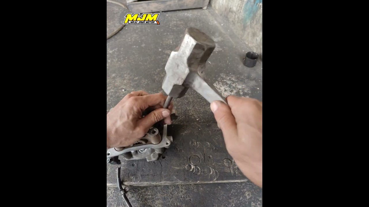 TUTORIAL GANTI BOSH KLEP MOTOR VARIO 125 EFEKNYA LOS KOMPRESI DAN BERASAP TIPIS