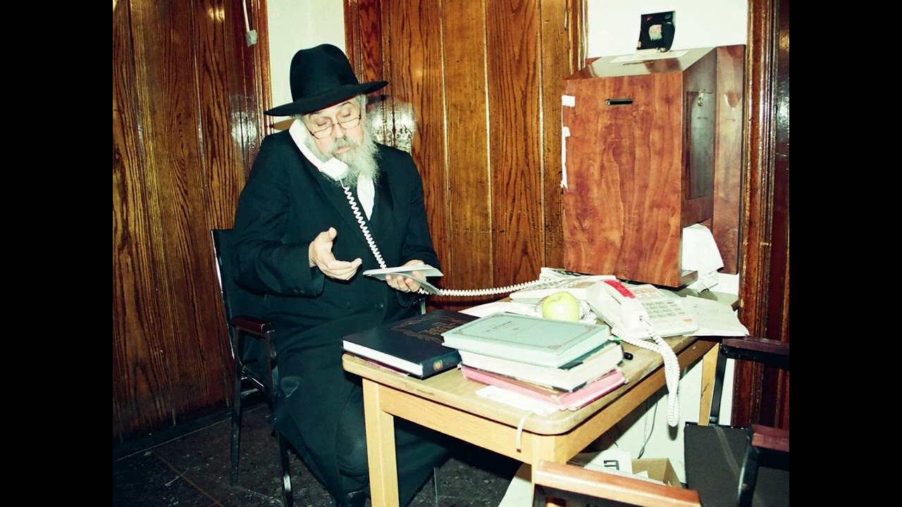 R' Binyomin Klein Farbrengs – Yud Alef Nissan 5753 | התועדות המזכיר ר' בנימין קליין – י