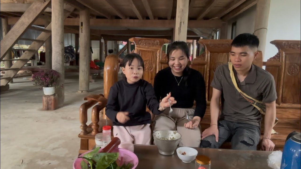Lí Do Bé Hạt Tiêu không ra video mấy ngày Tết và ăn món tuổi thơ