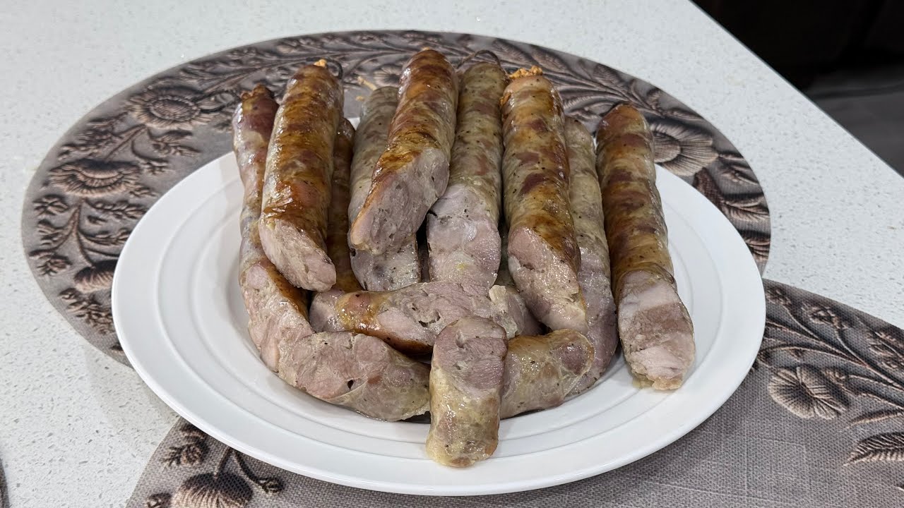 Домашня ковбаса - дуже смачнюща і пахнюча 🥨 Homemade sausages: taste so good
