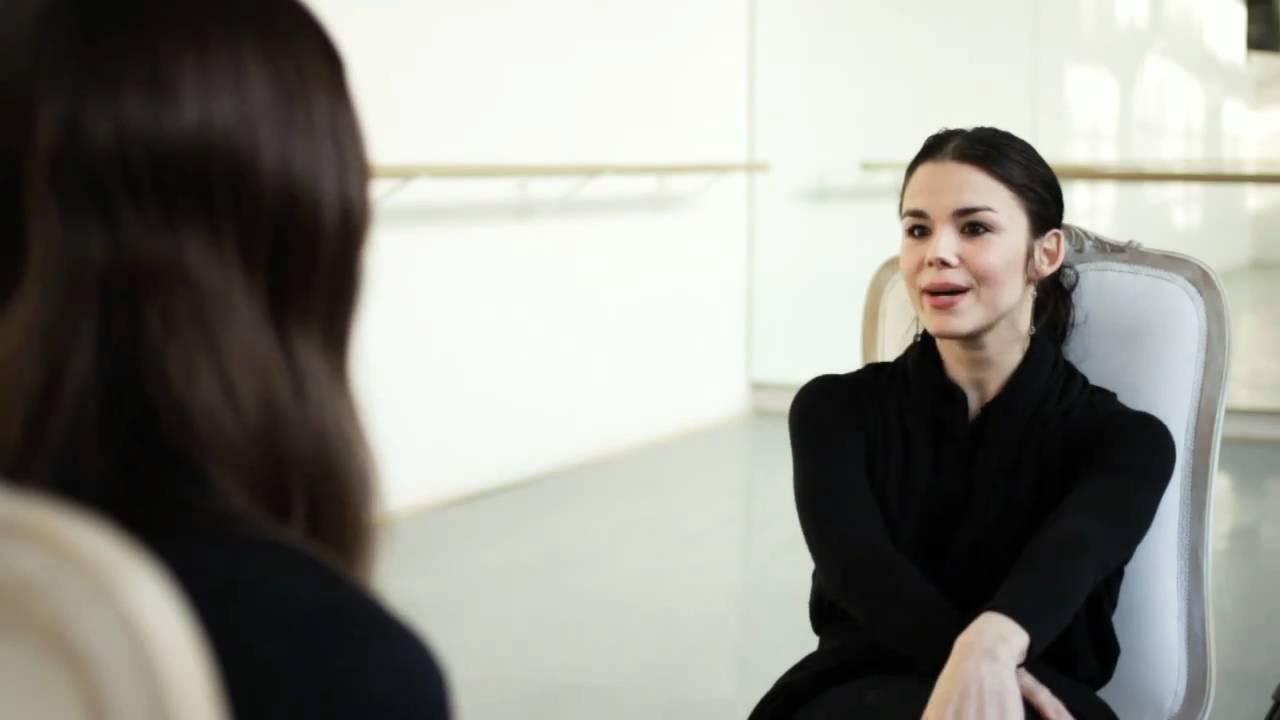 Michele & Igone discuss their characters in John Neumeier's 'Sylvia' (new Dutch premiere) - part 1