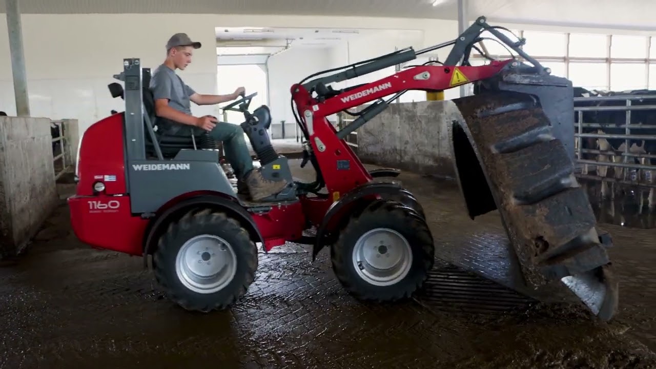 Weidemann 1160 at Dykstra Dairy