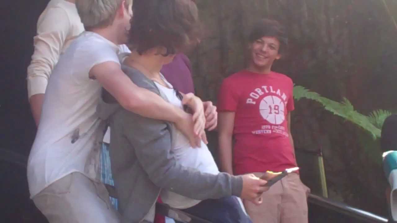 One Direction in Los Angeles 1/29/2012