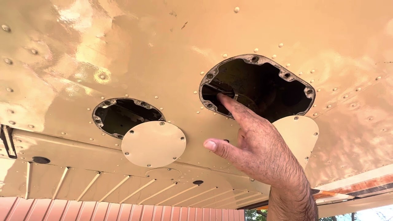 Limpieza y cuidado de el avi&oacute;n
