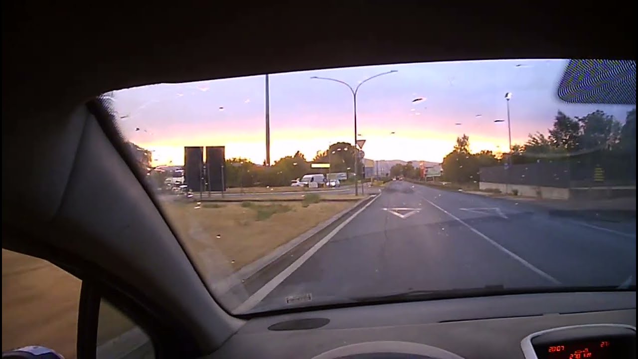 Peugeot 207 1.4 HDi Energie Sport - POV On Board