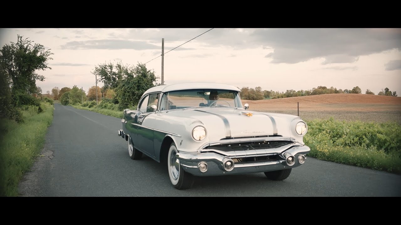 1956 Pontiac Catalina |  Sony A7Siii Anamorphic