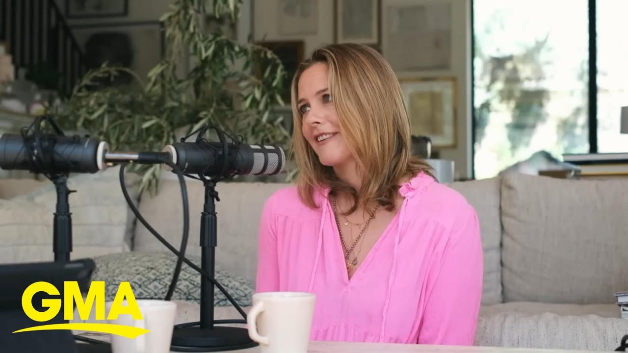 Expert weighs in on Alicia Silverstone co-sleeping with 11-year-old son l GMA