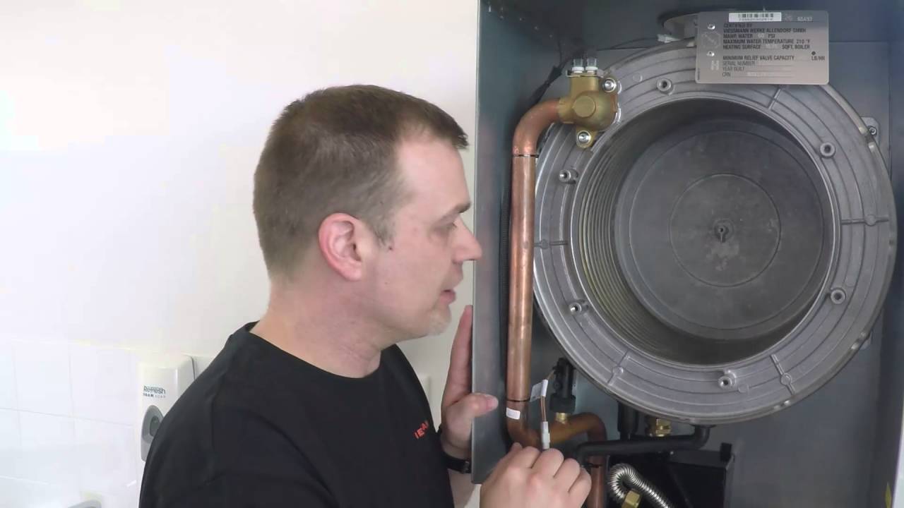 VIESSMANN Training Videos Vitodens 200 Heat Exchanger Maintenance v2