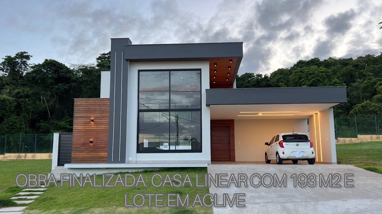 Casa linear de 193 metros quadrados com obra finalizada em condomínio fechado alto padrão. Moderna