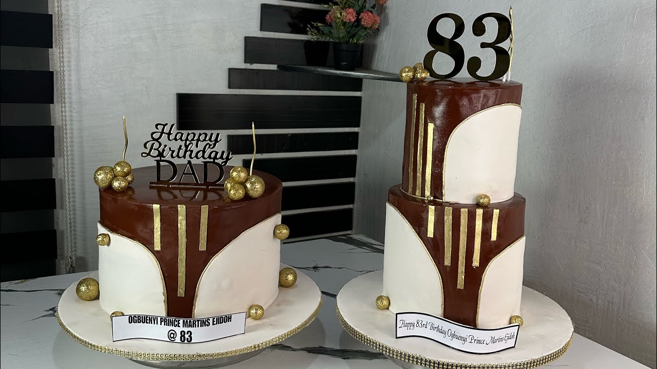 Decorate these cakes with me