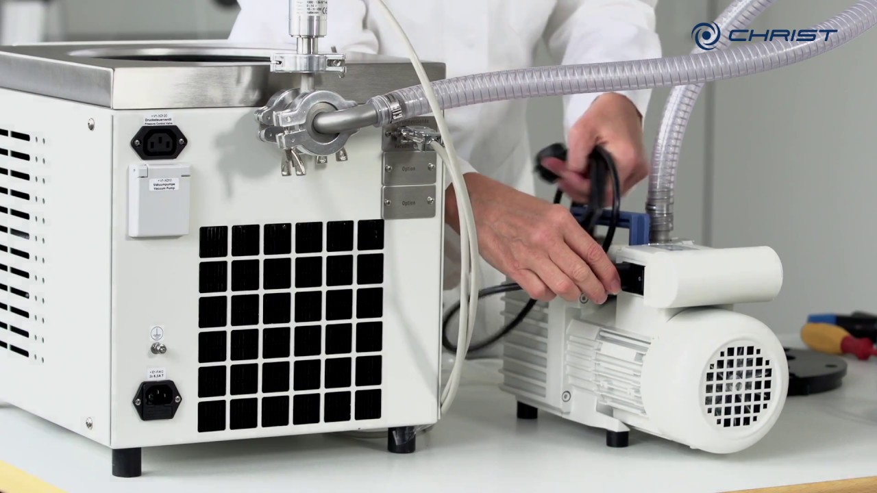 Installation of an Alpha 1-2 LDplus freeze dryer.