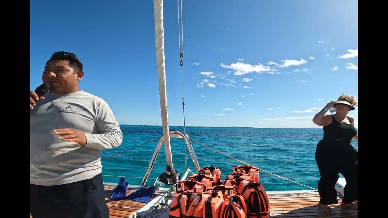 Atlantis 4 VIP Catamaran Tour