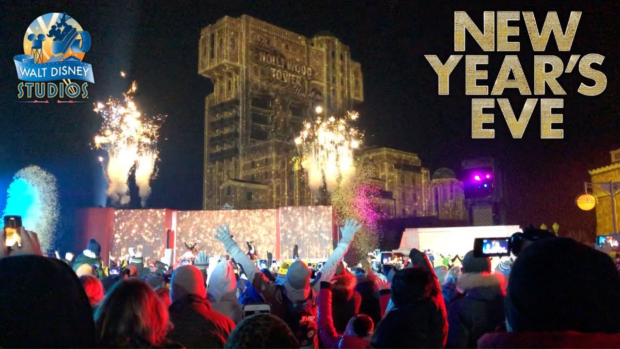 Countdown To 2020 On Production Courtyard At Walt Disney Studios Park - December 31, 2019!