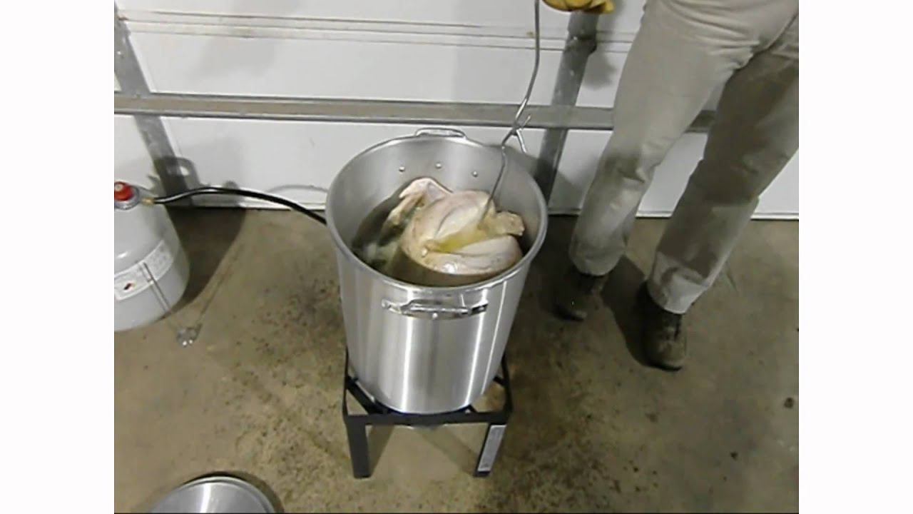 Thanksgiving Turkey & Duck Frying