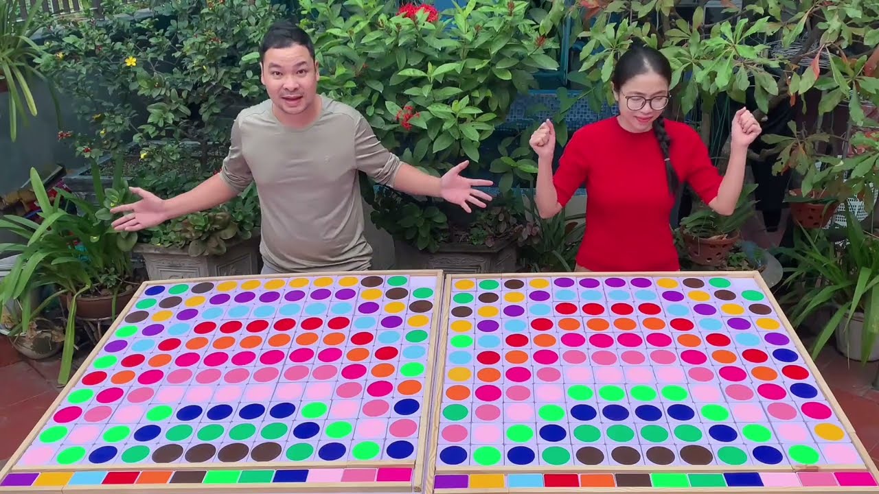 Puzzle sort ball game play very fun with good weather