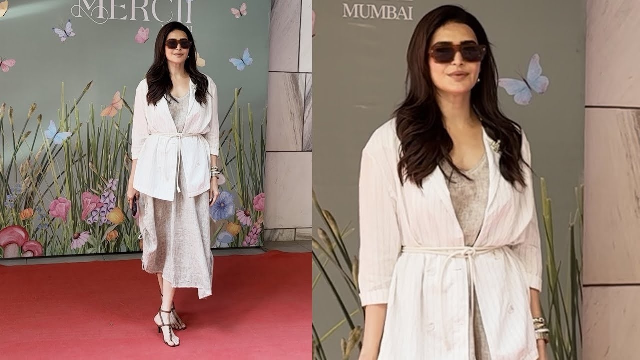 Karishma Tanna Spotted At Merci Bandra