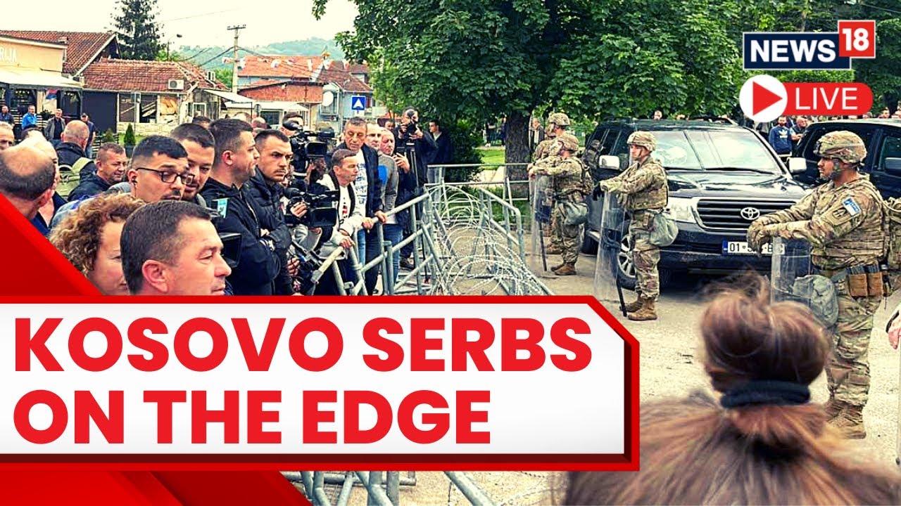 Ethnic Serb Protest Outside Municipal Offices In Leposavic | Kosovo Serb Conflict 2023 News LIVE