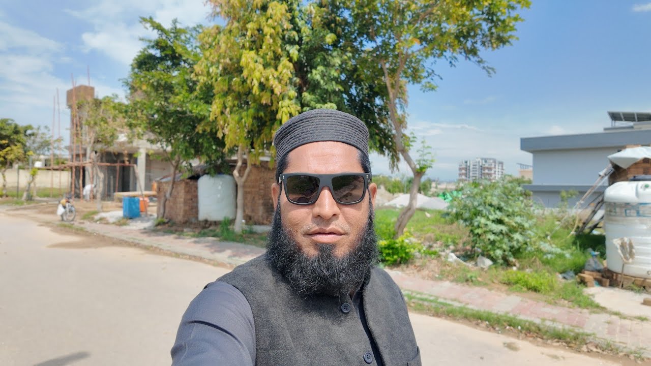 1kanal plot for sale in top city islamabad for info:+923335551128