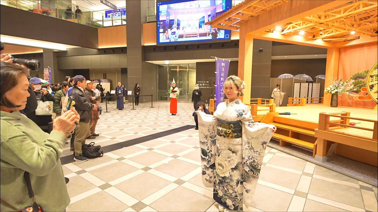 【羽田エアポートガーデン】タンス屋さんの着物パフオーマンスが圧巻！日本の伝統美を体感！2026.02