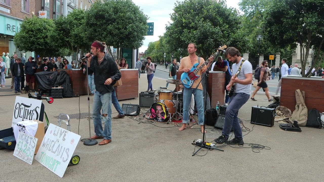 Ol' Times Perform their song The Top Live on Grafton Street Dublin Crazy  Rock N Roll Trilling Crowd