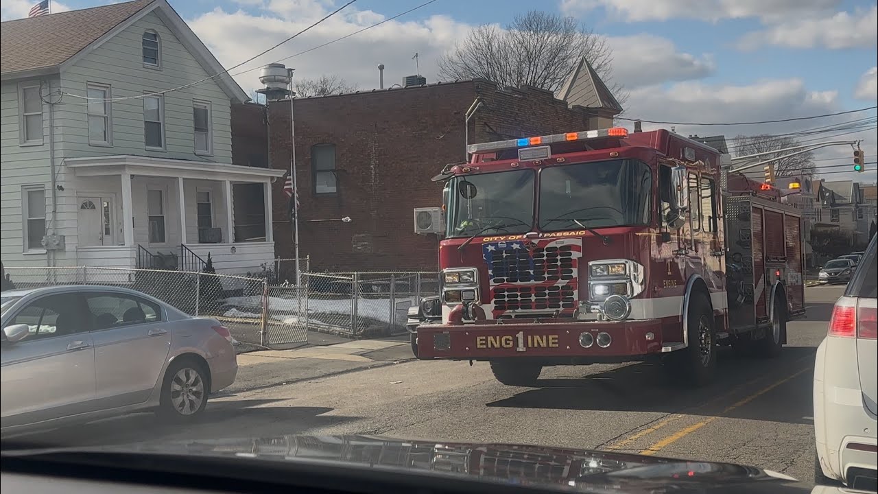 Passaic Fire Department Engine 1 Responding 2-21-26￼