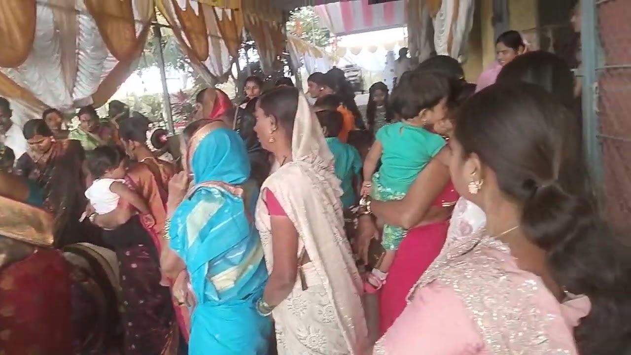 आज पडुळे परीवार व दोडतले परीवार यांच्या विवाह सोहळ्याला उपस्थित 🙏🙏