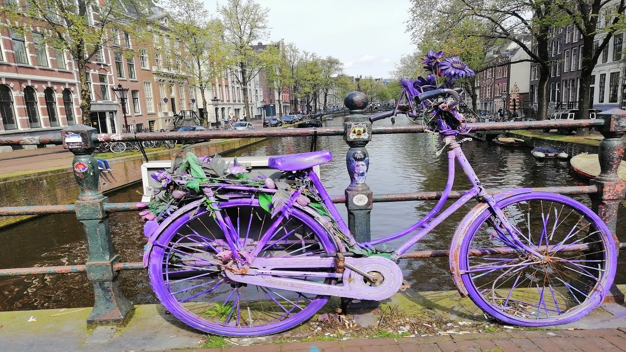 Amsterdam kanalları  ve Yeldeğirmenleri