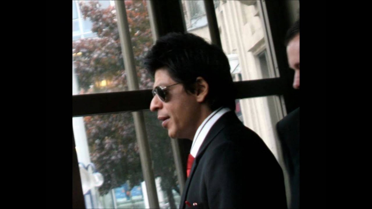 sharukh khan on the set Don 2 Berlin